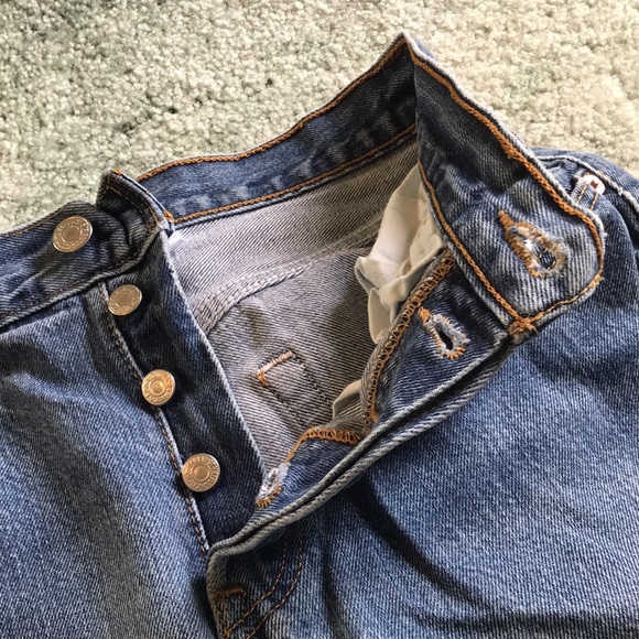 Vintage Levi’s 501 Straight Leg High Rise Jeans - Picture 8 of 14